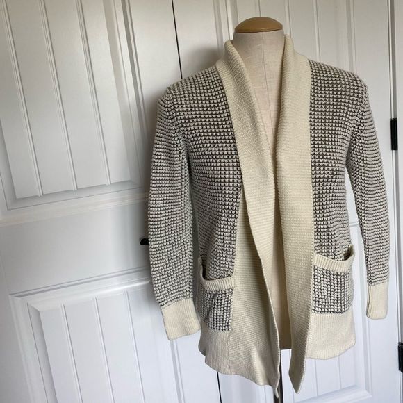 🍁50% Off Sale 🍁 Gap Cadigan - Picture 1 of 4